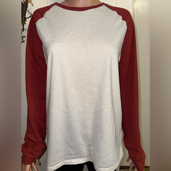 Men’s old navy shirt - Picture 1 of 3